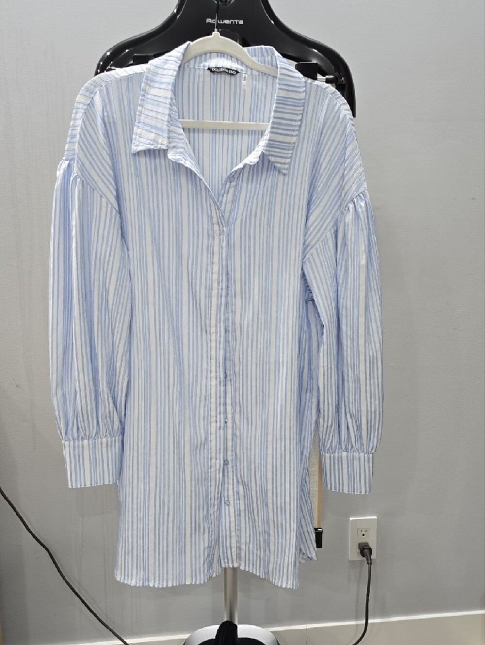 Dolce Cabo Light Blue and White Striped Shirt - Picture 4 of 9
